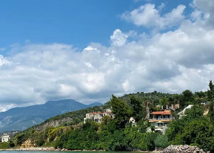 Behind The Sea Kitries Apartmán *