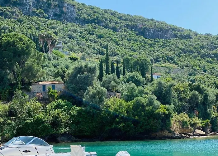 Behind The Sea Kitries