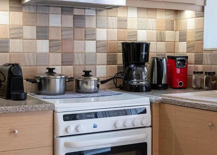 Behind The Sea Kitries *