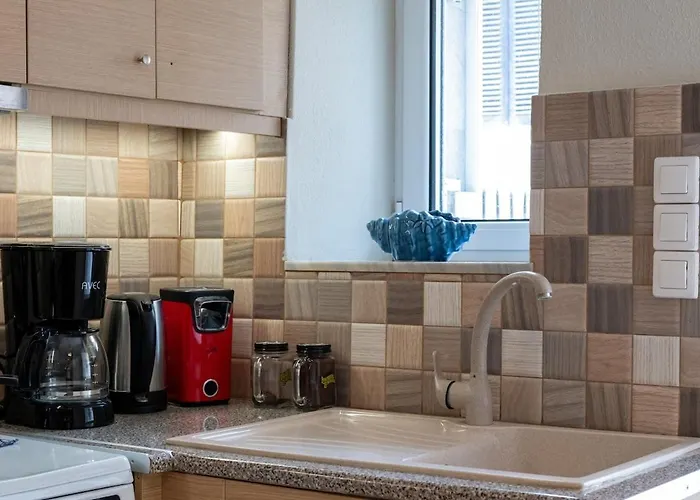 Behind The Sea Kitries