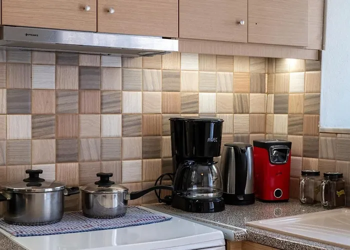 Behind The Sea Kitries *