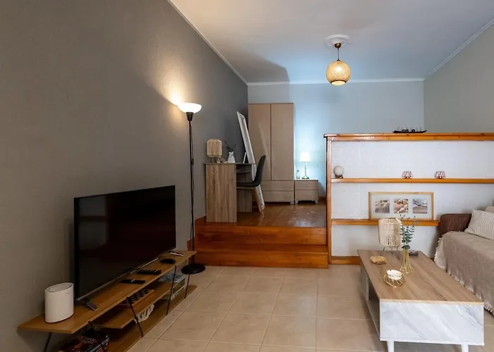 Behind The Sea Kitries