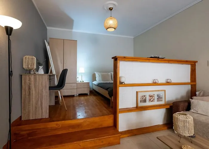 Behind The Sea Kitries Apartmán *